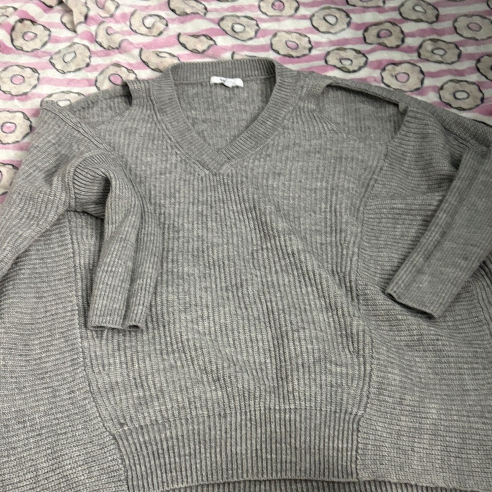 Ro & De Heather Gray V-Neck Sweater